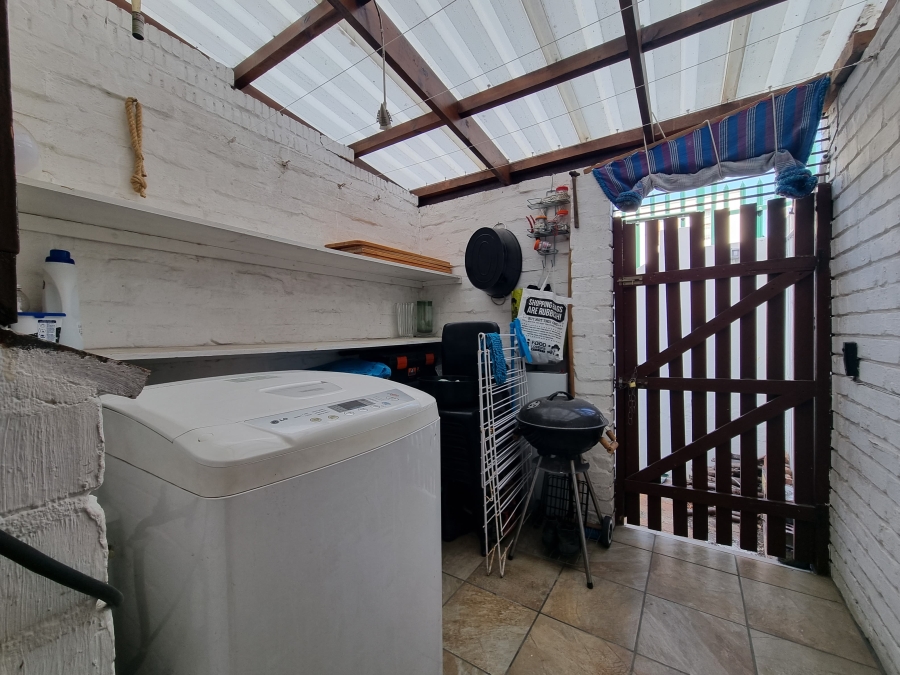 2 Bedroom Property for Sale in Plumstead Western Cape